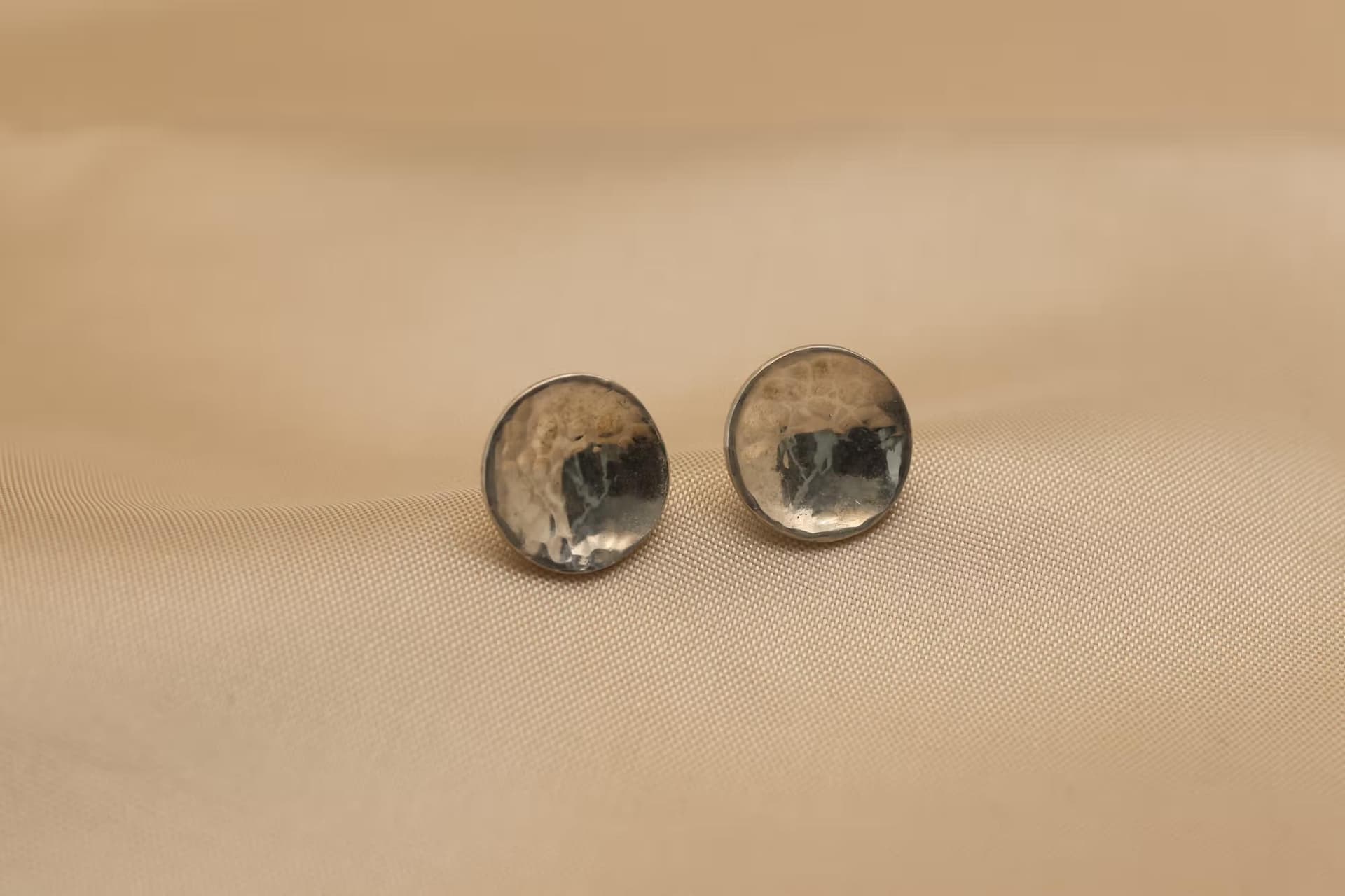 Zilveren schaaltjes oorbellen